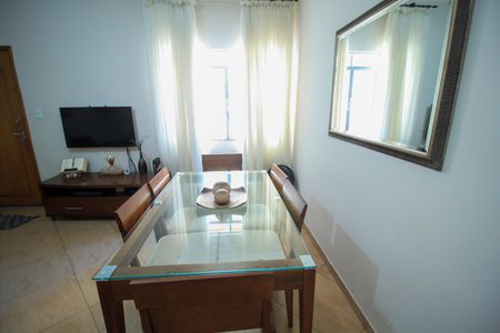 Apartamento à venda com 65m², 2 quartos e sem vaga Apartamento à venda com 65m², 2 quartos e sem vagaSala