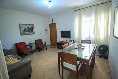 Apartamento à venda com 65m², 2 quartos e sem vaga Apartamento à venda com 65m², 2 quartos e sem vagaSala