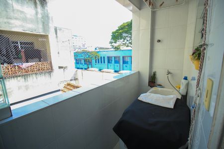 Apartamento à venda com 65m², 2 quartos e sem vaga Apartamento à venda com 65m², 2 quartos e sem vagaÁrea de Serviço