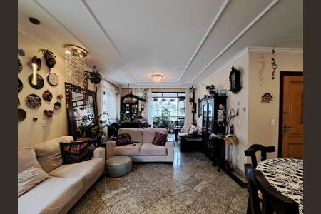 Apartamento à venda com 187m², 4 quartos e 3 vagasSala