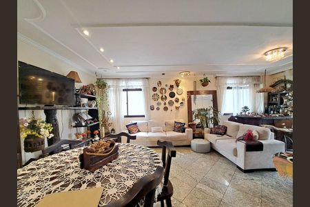 Apartamento à venda com 187m², 4 quartos e 3 vagasSala