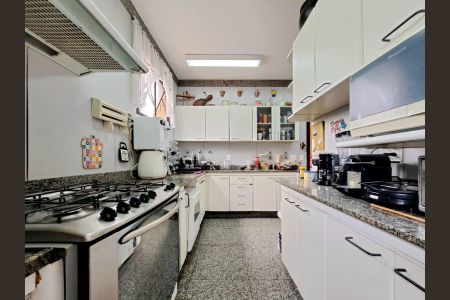 Apartamento à venda com 187m², 4 quartos e 3 vagasCozinha