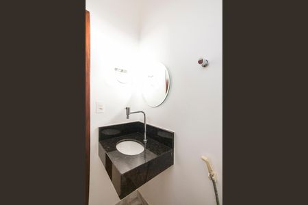 Casa para alugar com 169m², 3 quartos e 4 vagasLavabo