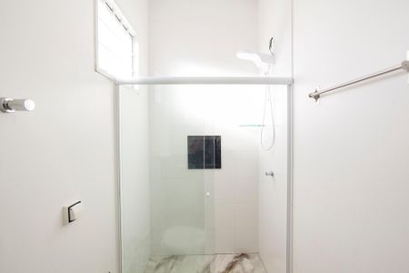 Casa para alugar com 169m², 3 quartos e 4 vagasBanheiro da Suite 1