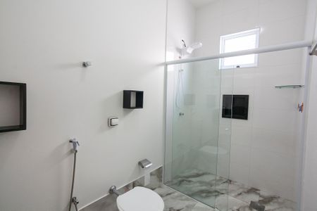 Casa para alugar com 169m², 3 quartos e 4 vagasBanheiro da Suite 2