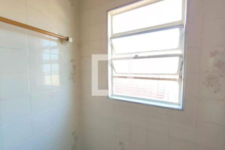 Casa à venda com 230m², 3 quartos e 4 vagas Casa à venda com 230m², 3 quartos e 4 vagasBanheiro Suíte