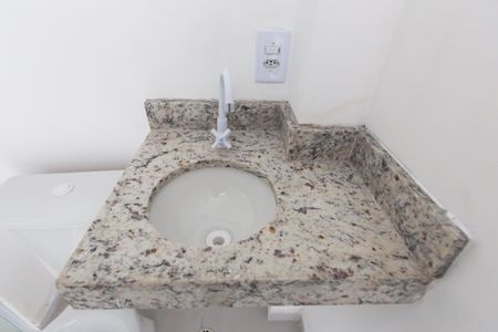 Apartamento para alugar com 47m², 2 quartos e 1 vaga Apartamento para alugar com 47m², 2 quartos e 1 vagaBanheiro - Detalhe