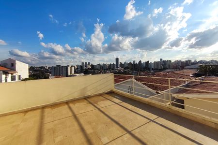 Casa à venda com 225m², 4 quartos e 3 vagasTerraço