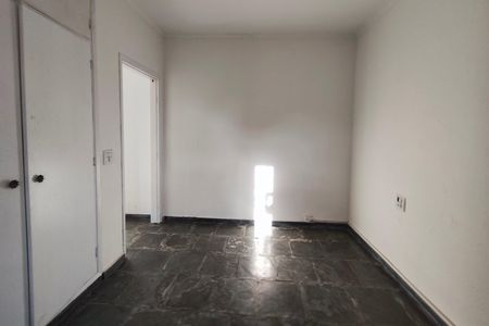 Casa à venda com 225m², 4 quartos e 3 vagasEdícula - Quarto