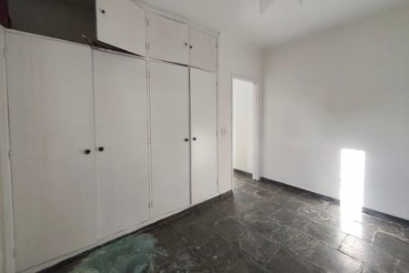 Casa à venda com 225m², 4 quartos e 3 vagasEdícula - Quarto