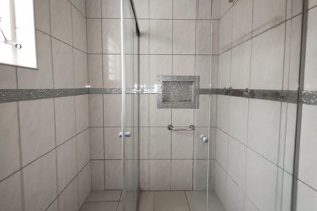 Casa à venda com 225m², 4 quartos e 3 vagasBanheiro Social