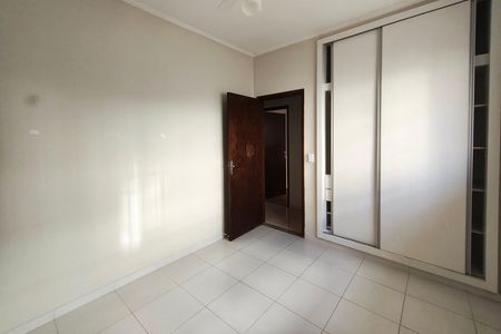 Casa à venda com 225m², 4 quartos e 3 vagasQuarto 2
