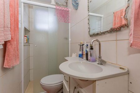 Casa à venda com 110m², 3 quartos e sem vagaBanheiro da Suíte