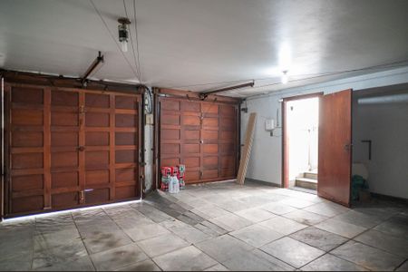 Casa para alugar com 412m², 4 quartos e 6 vagasGaragem