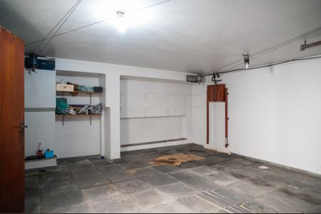 Casa para alugar com 412m², 4 quartos e 6 vagasGaragem