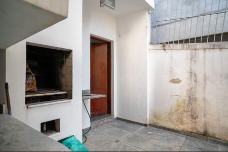 Casa para alugar com 412m², 4 quartos e 6 vagasÁrea comum - Churrasqueira