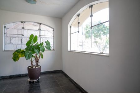 Casa para alugar com 412m², 4 quartos e 6 vagasHall de entrada