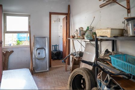 Casa para alugar com 412m², 4 quartos e 6 vagasEdícula