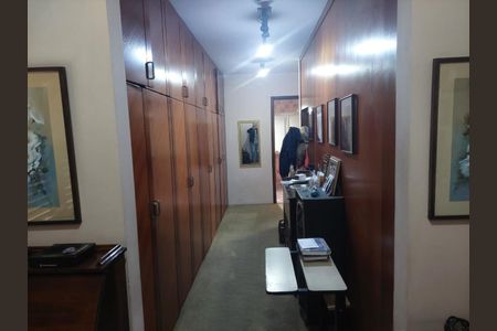 Casa à venda com 360m², 3 quartos e 4 vagas