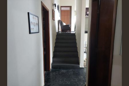 Casa à venda com 360m², 3 quartos e 4 vagas