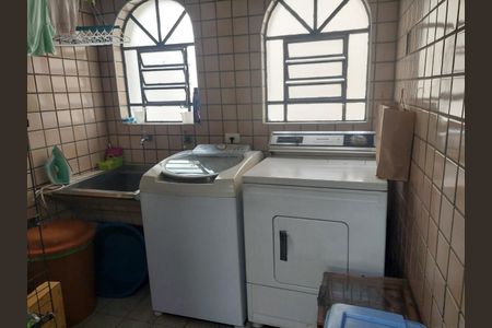 Casa à venda com 360m², 3 quartos e 4 vagas