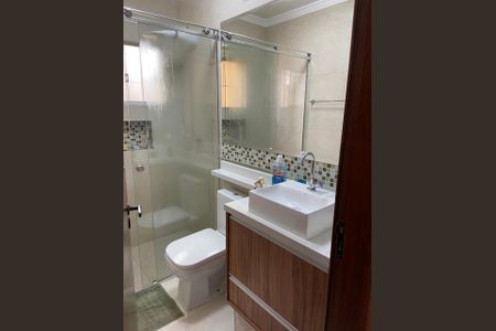 Casa à venda com 250m², 4 quartos e 4 vagas