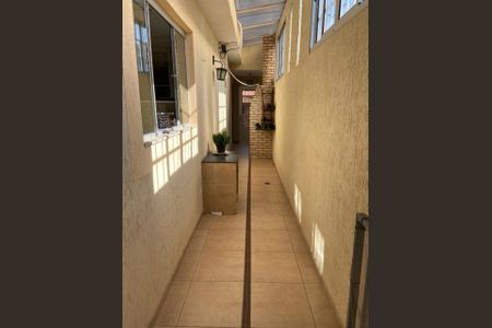 Casa à venda com 250m², 4 quartos e 4 vagas