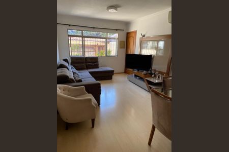 Casa à venda com 250m², 4 quartos e 4 vagas