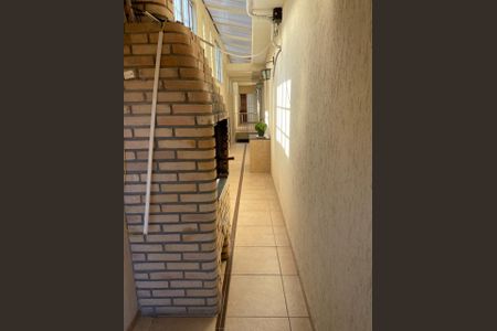 Casa à venda com 250m², 4 quartos e 4 vagas