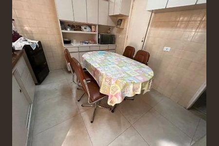 Casa à venda com 118m², 2 quartos e 1 vaga