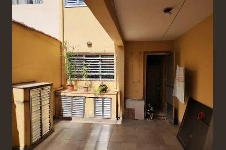 Casa à venda com 118m², 2 quartos e 1 vaga