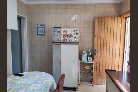 Casa à venda com 118m², 2 quartos e 1 vaga