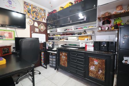 Casa à venda com 489m², 3 quartos e 5 vagasEscritório