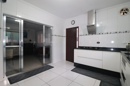 Casa à venda com 489m², 3 quartos e 5 vagasCozinha