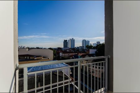 Studio para alugar com 27m², 1 quarto e sem vaga Studio para alugar com 27m², 1 quarto e sem vagaVaranda