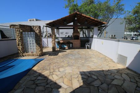 Casa à venda com 137m², 3 quartos e sem vagaPiscina e Churrasqueira