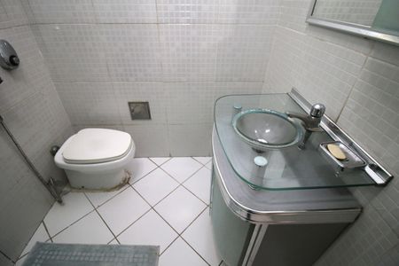 Casa à venda com 137m², 3 quartos e sem vagaBanheiro Social