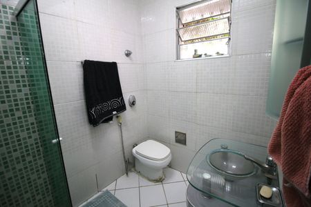 Casa à venda com 137m², 3 quartos e sem vagaBanheiro Social