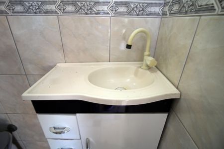 Casa à venda com 137m², 3 quartos e sem vagaBanheiro da Piscina