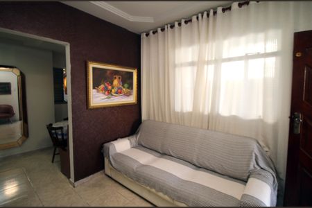 Casa à venda com 137m², 3 quartos e sem vagaSala