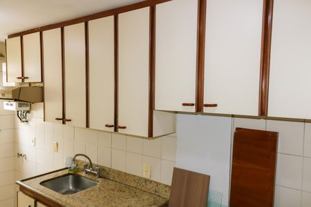 Apartamento para alugar com 75m², 3 quartos e 1 vaga Apartamento para alugar com 75m², 3 quartos e 1 vagaCozinha