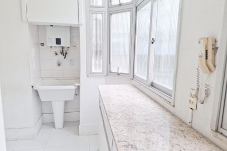 Apartamento à venda com 163m², 3 quartos e 1 vagaÁrea de Serviço