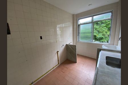 Apartamento para alugar com 75m², 2 quartos e 2 vagas Apartamento para alugar com 75m², 2 quartos e 2 vagasCozinha