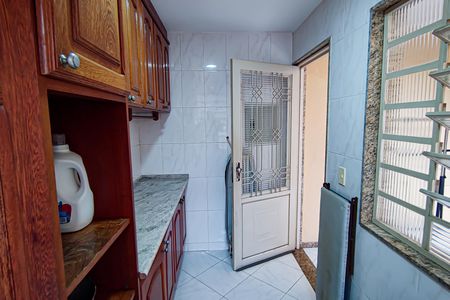 Casa à venda com 622m², 4 quartos e 2 vagasLavanderia