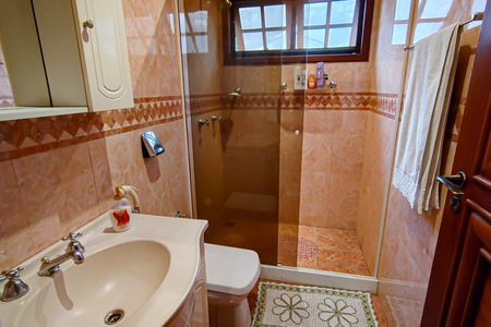 Casa à venda com 622m², 4 quartos e 2 vagasBanheiro/ Suite