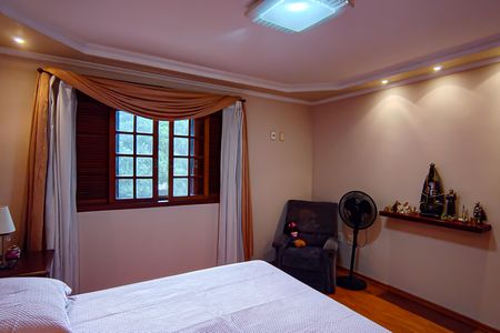 Casa à venda com 622m², 4 quartos e 2 vagasSuite  3 Master