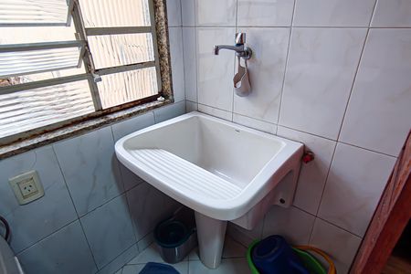 Casa à venda com 622m², 4 quartos e 2 vagaslavanderia