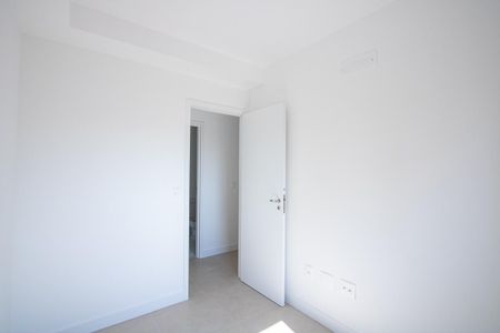 Apartamento à venda com 93m², 3 quartos e 2 vagasQuarto