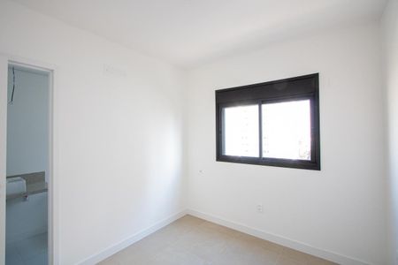 Apartamento à venda com 93m², 3 quartos e 2 vagasSuíte 2