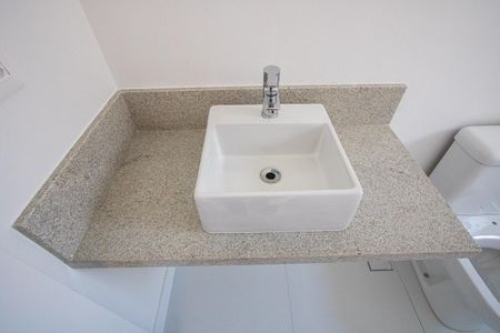 Apartamento à venda com 93m², 3 quartos e 2 vagasBanheiro da Suíte 2